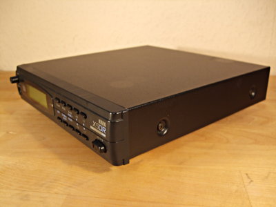 Frontpanel und  Gehäuseseite